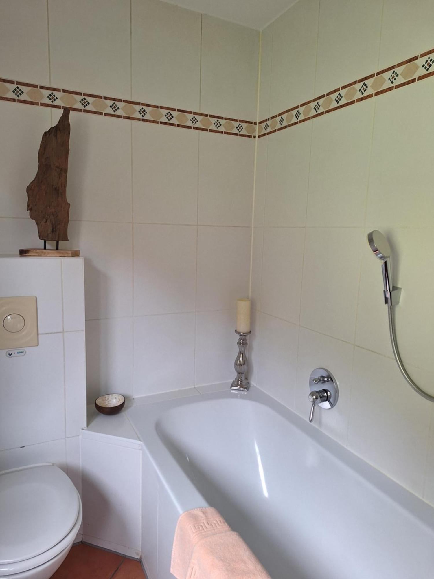 Kleines Domizil Am Suedhang Ortenberg  Buitenkant foto